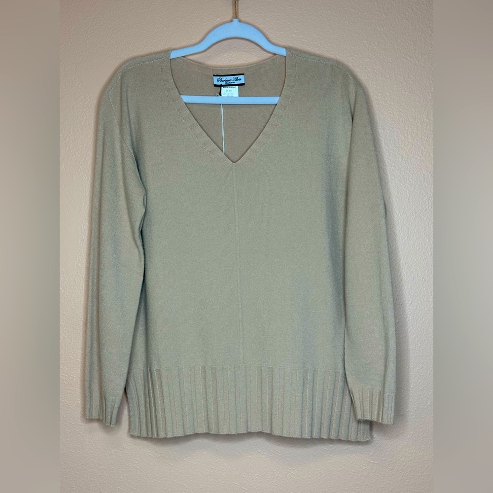 Women’s sweater
